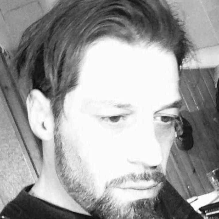Profil de Athmane